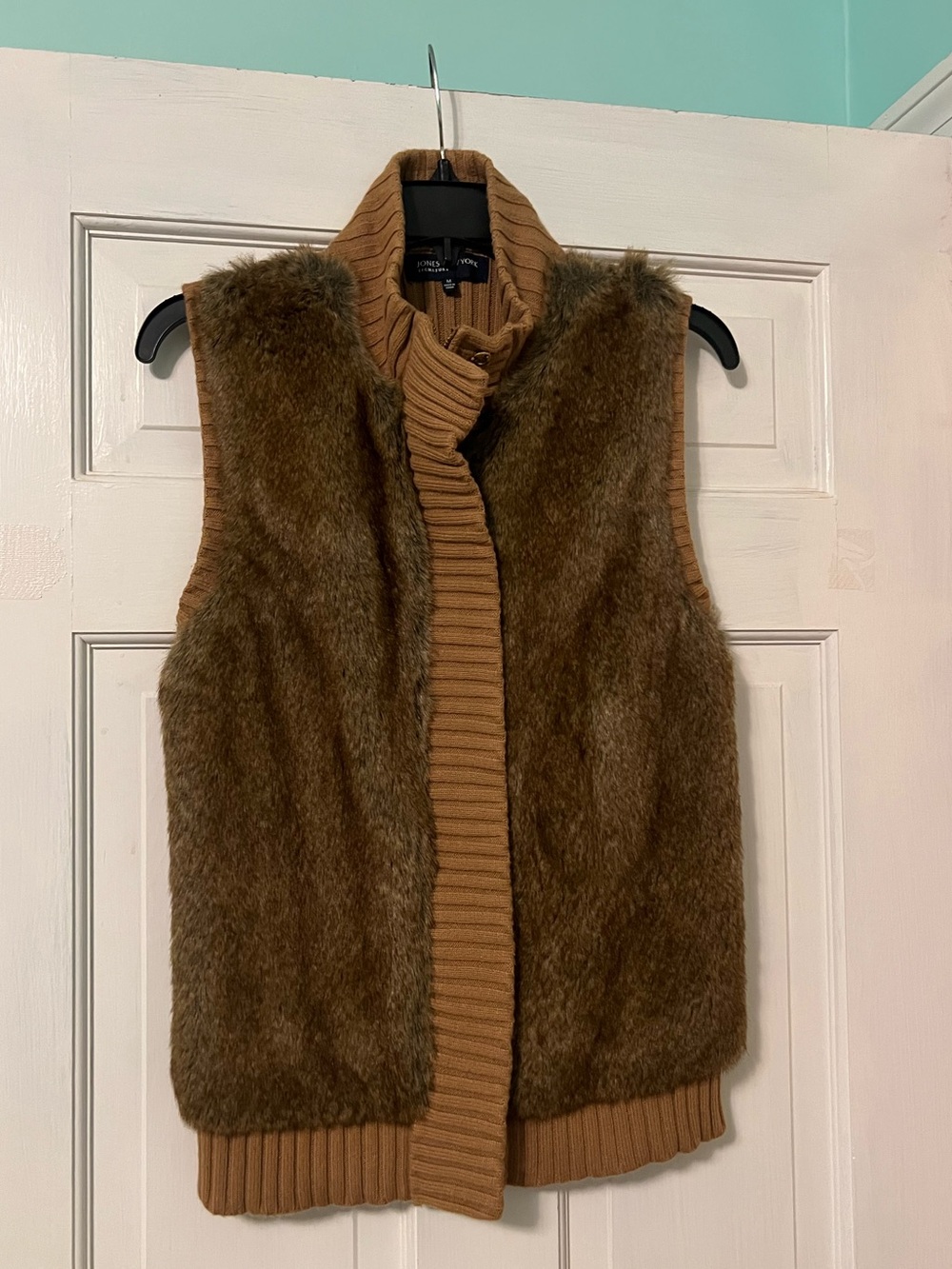 Jones New York Brown Faux-Fur Zip-Up Sweater Vest